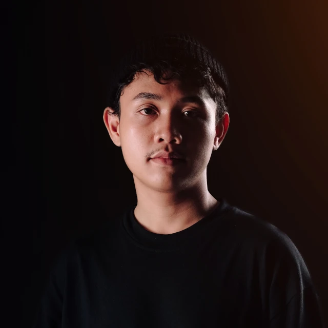 Bintang, photographer Vibesroom Studio